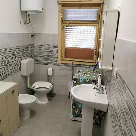 Longo Apartment