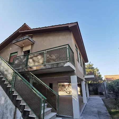Longo Apartment *